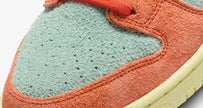 Nike SB Dunk Low Orange and Emerald Rise Nike GENUINE AUTHENTIC BRAND LLC